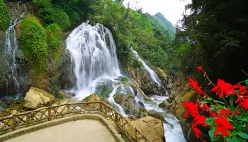 SAPA (TA PHIN TREKKING 4 H APROX)