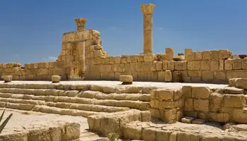 AMMÁN / MADABA / MONTE NEBO / UMM AR RASAS / PETRA