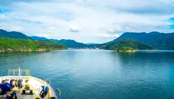 WELLINGTON / PICTON / NELSON / PARQUE NACIONAL ABEL TASMAN (FERRY + 200 KMS)