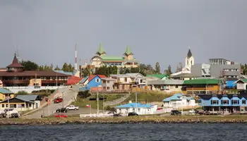 SANTIAGO DE CHILE / PUNTA ARENAS / PUERTO NATALES