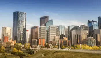 CALGARY/BANFF (125 KM)