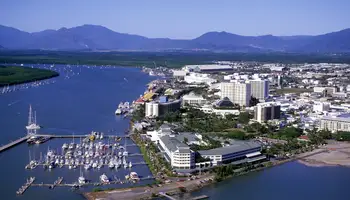 MELBOURNE / CAIRNS