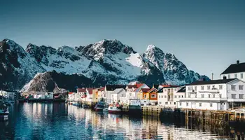 SVOLVÆR / HENNINGSVÆR / NARVIK
