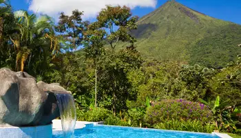 PN VOLCÁN ARENAL (FINCA CAMPESINA Y CAMINATA VOLCÁN ARENAL)