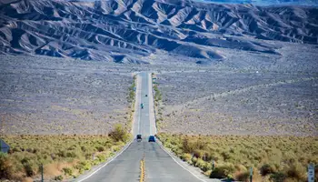 LAS VEGAS/DEATH VALLEY/ BAKERSFIELD (550 KM)