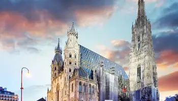VIENA ““EMPERADORES Y MÚSICOS”