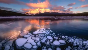 CALGARY / BANFF (125 KM)
