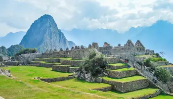 MACHU PICCHU PUEBLO / CUZCO