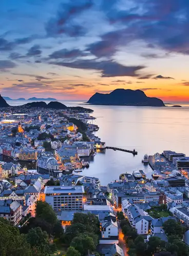 Fiordos de Noruega y Stavanger