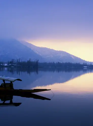 Cachemira: Ecos del Himalaya