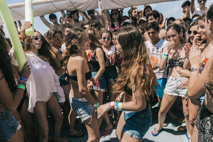 CATAMARAN PARTY + THIS IS MALLORCA