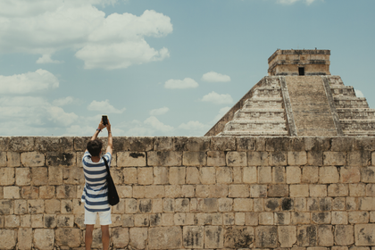 CHICHEN ITZA + CENOTE IK KIL + VALLADOLID