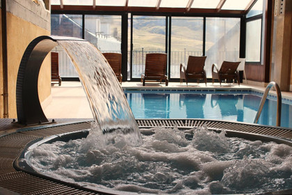 Hotel YOY VILLA SALLENT 3*