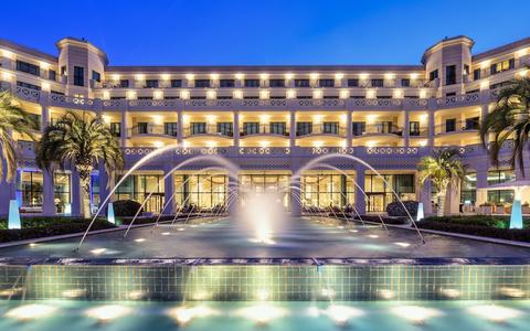LAS ARENAS BALNEARIO RESORT
