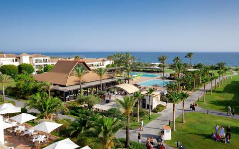 IMPRESSIVE PLAYA GRANADA GOLF