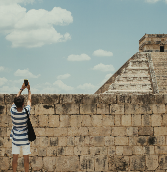 CHICHEN ITZA + CENOTE IK KIL + VALLADOLID
