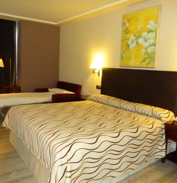 Aparthotel Peña Telera