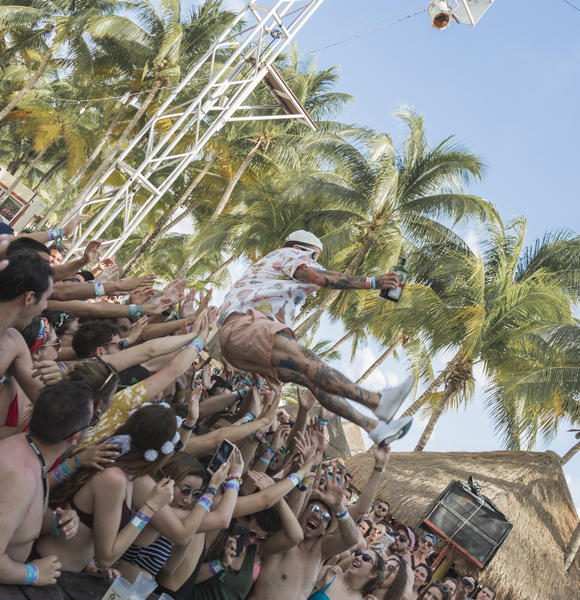 BOAT PARTY ISLA MUJERES