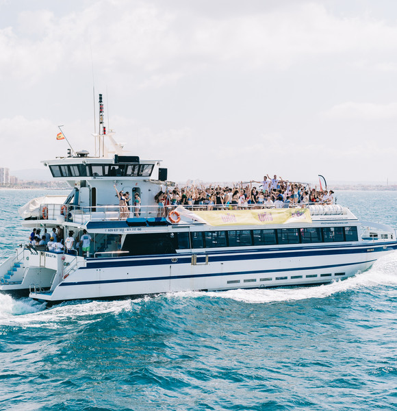 CATAMARAN PARTY + THIS IS MALLORCA