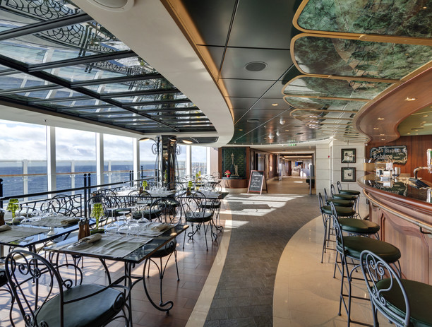 Ship gallery