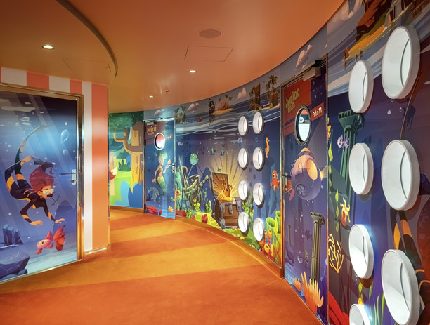 Ship gallery