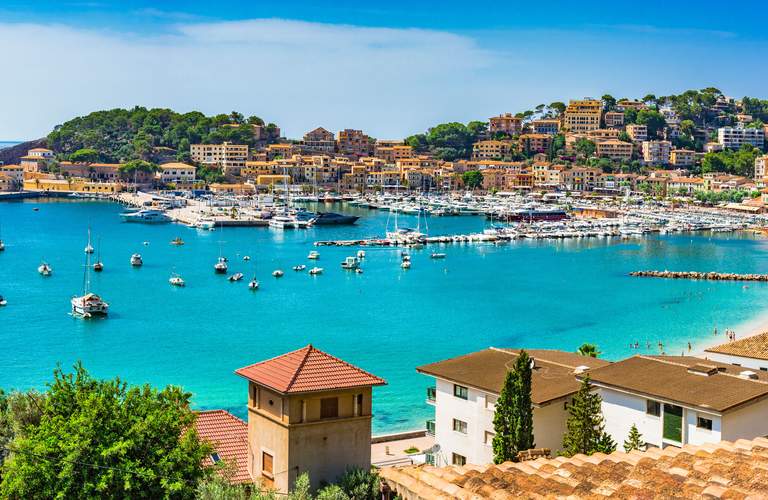 El pueblo de Sóller, o también llamado ‘’El Valle de las Naranjas’’