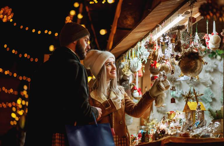 De compras por el mundo: 5 destinos para viajar y encontrar regalos ...