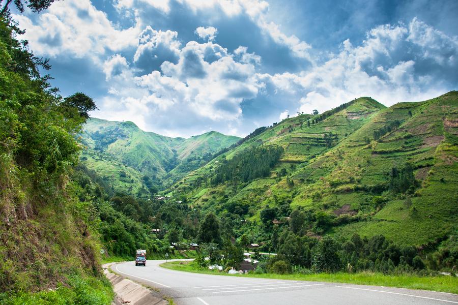 Murchison Falls → Fort Portal