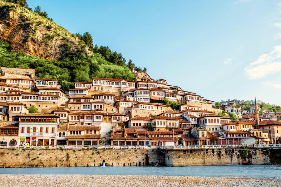 Berat → Apollonia → Vlore