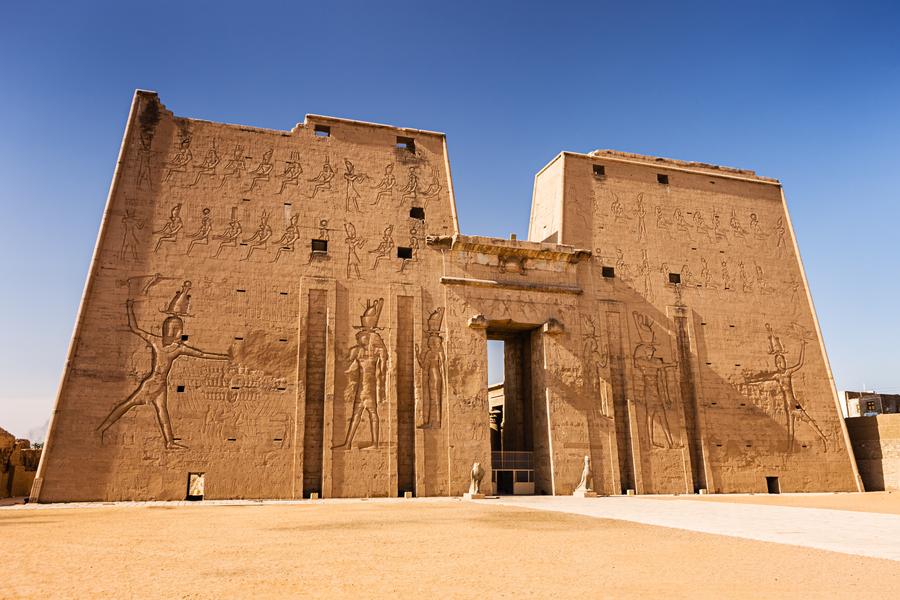 Edfu → Kom Ombo → Assuão