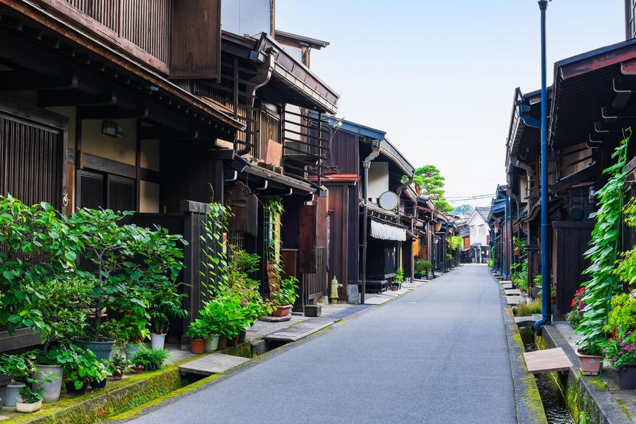 Takayama → Shirakawago → Hakone